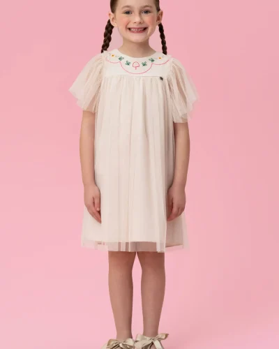 vestido-de-tule-com-detalhe-gola-bordado-monsucre-51-13-31-28-014-bege-01